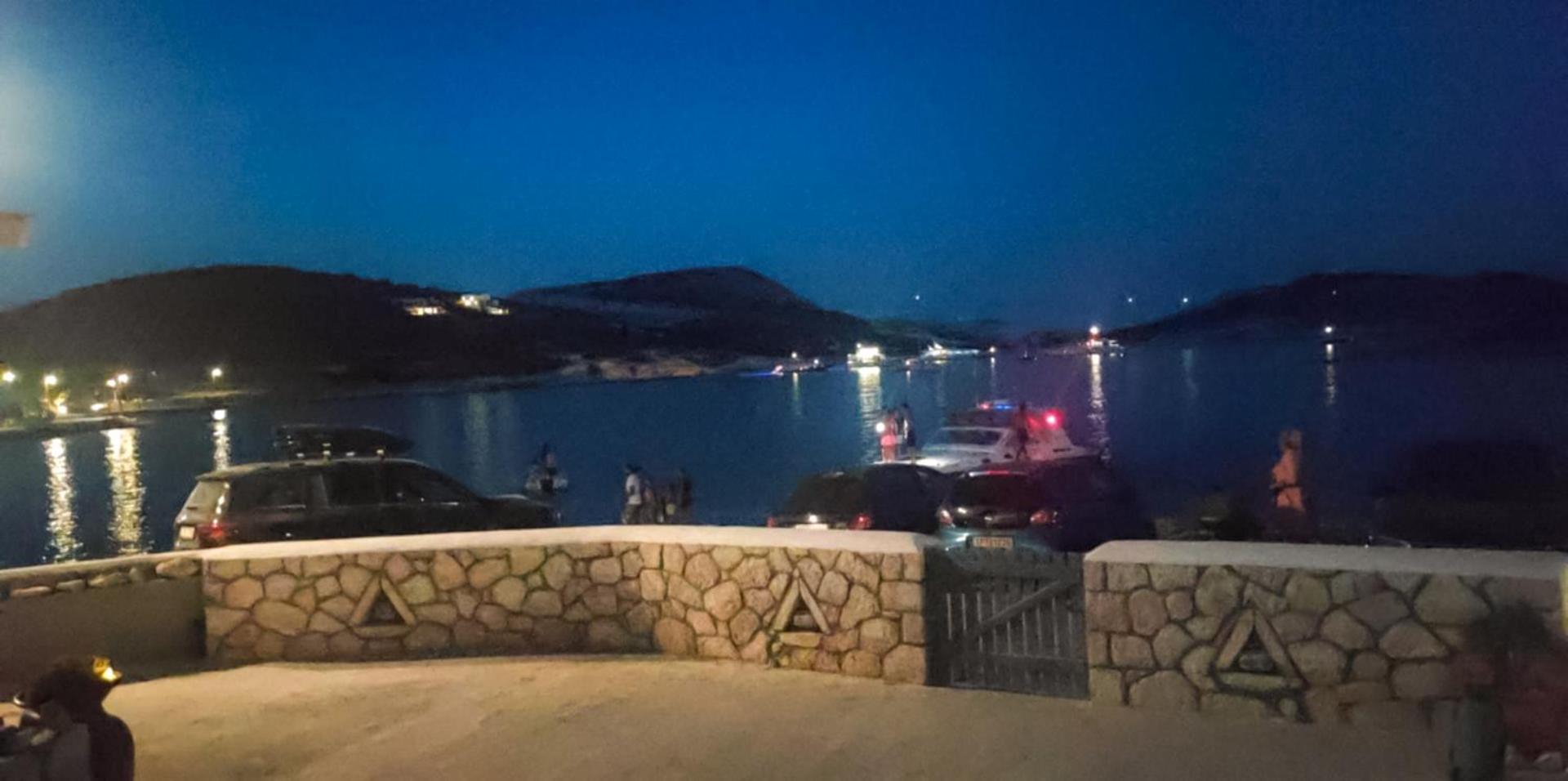 Seaside Residence Kiki Prassa,Đảo Kimolos Ngoại thất bức ảnh